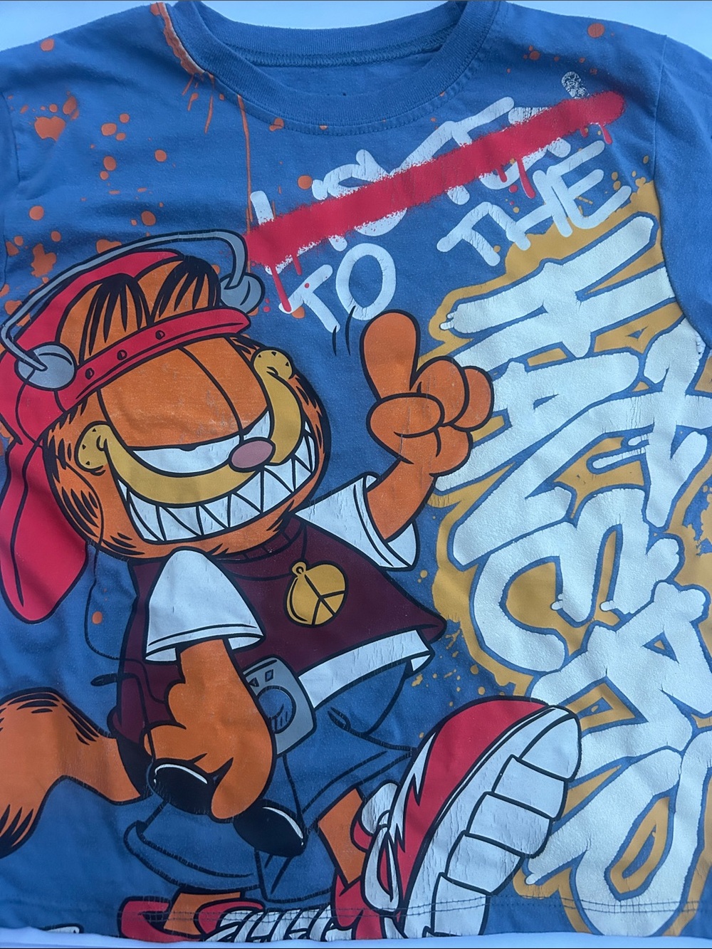 Nickelodeon Blue Garfield Graphic Tee with Orange and Red Accents